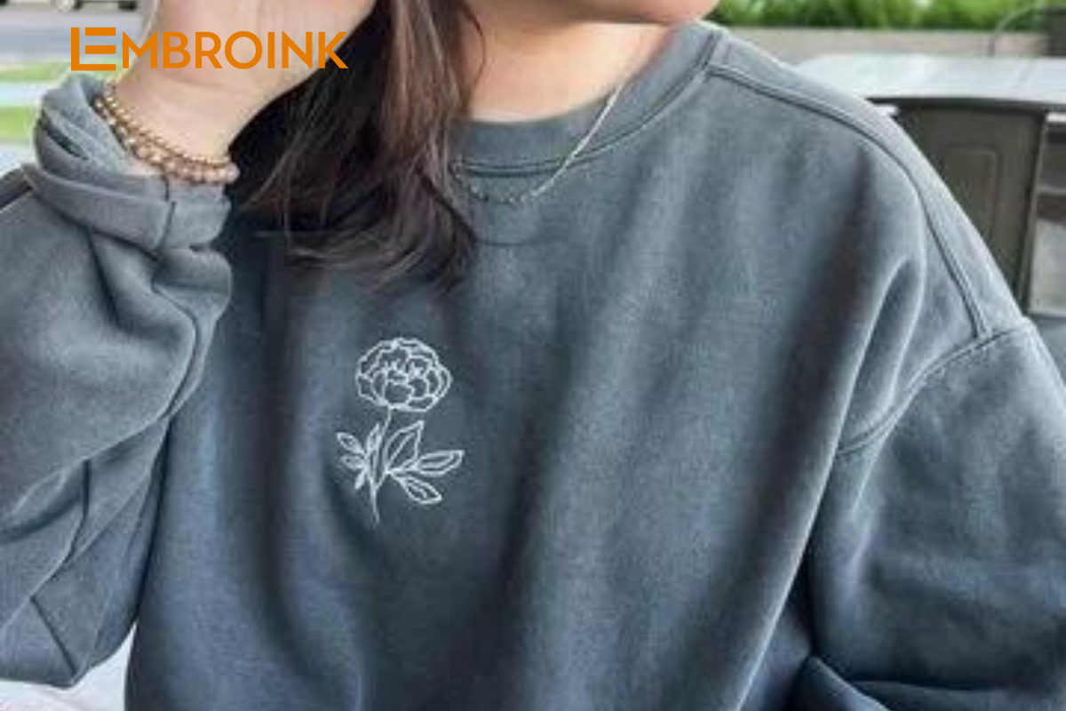 15 Creative Sweatshirt Embroidery Ideas 5